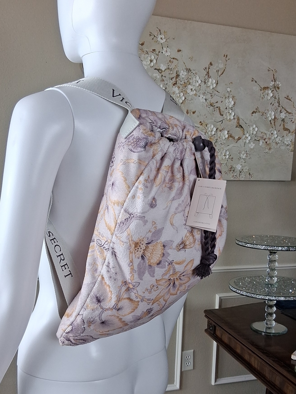 New Victoria's Secret Convertible Floral Drawstring Backpack Beach Towel- Bags - Picture 11 of 15